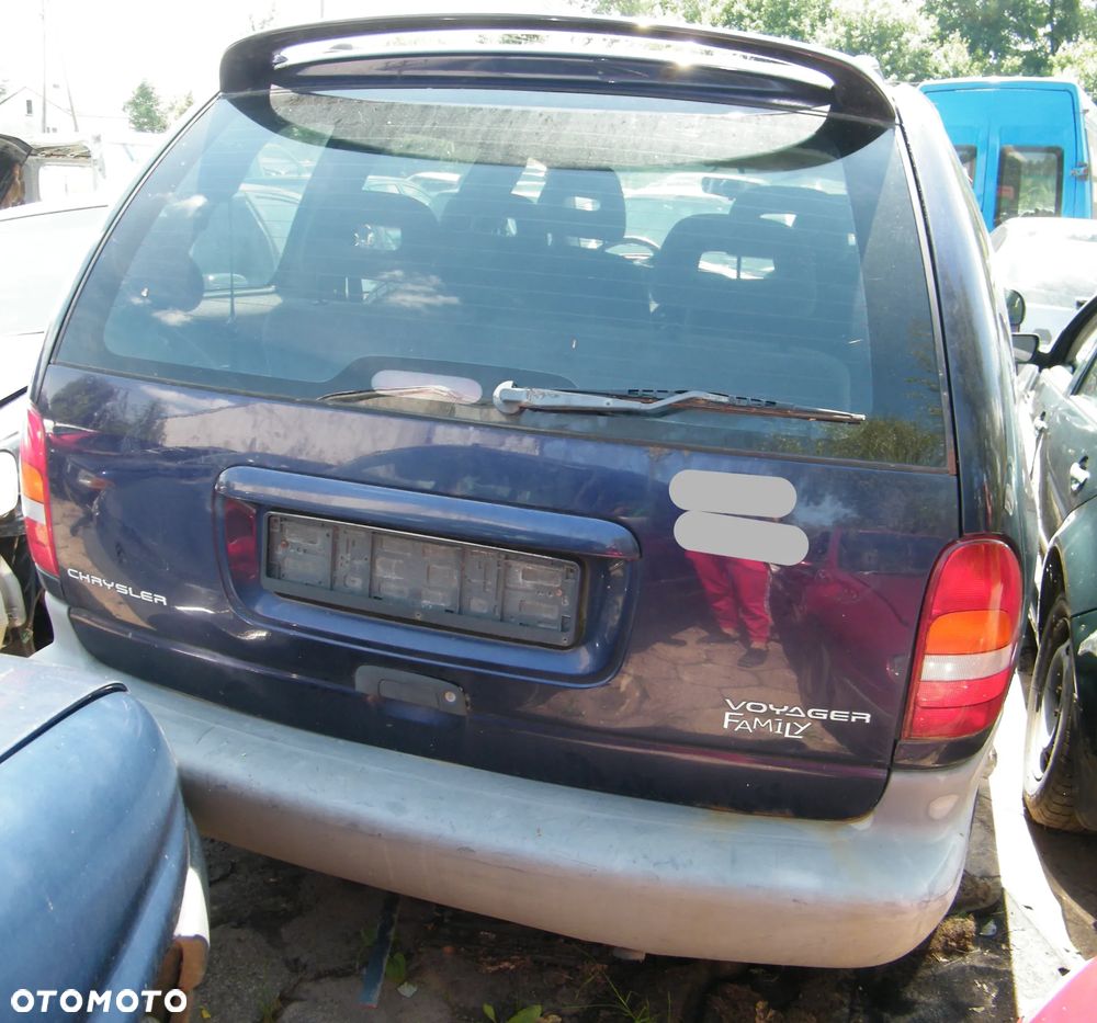 Chrysler Voyager III (95-00r.) 2.0 B 133KM silnik ECB skrzynia DDF - 5 SPD lakier PCNQCN. Cały na części - 3