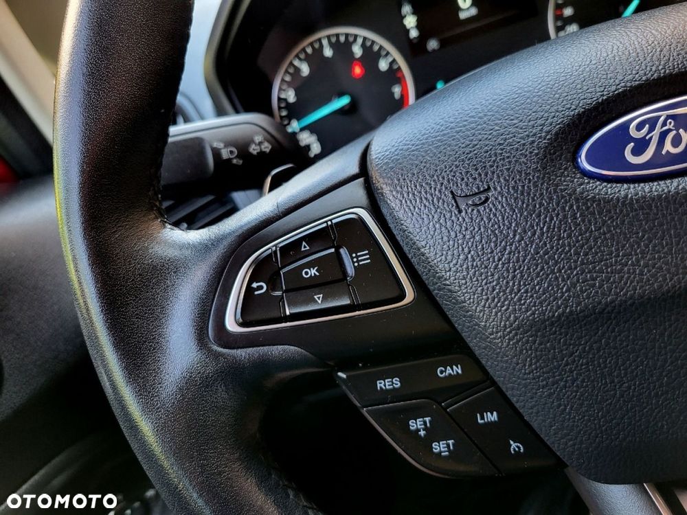 Ford EcoSport - 34