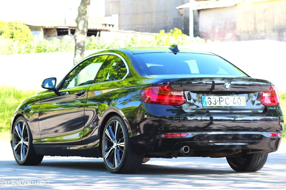 BMW 218 d Coupe Line Sport - 12