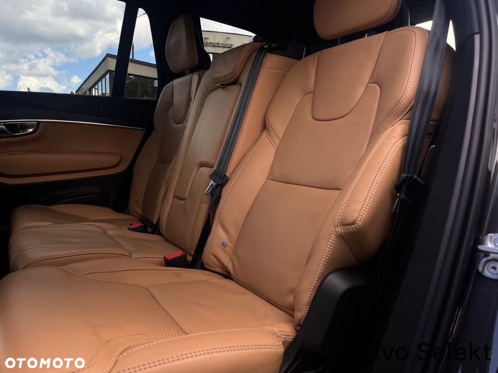 Volvo XC 90 - 16