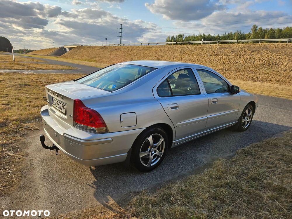 Volvo S60 - 3
