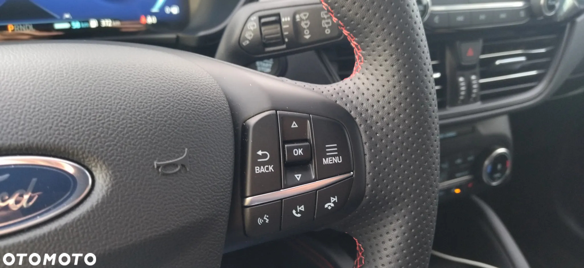 Ford Kuga - 15