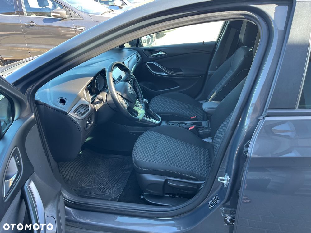 Opel Astra 1.4 T Enjoy S&S - 8