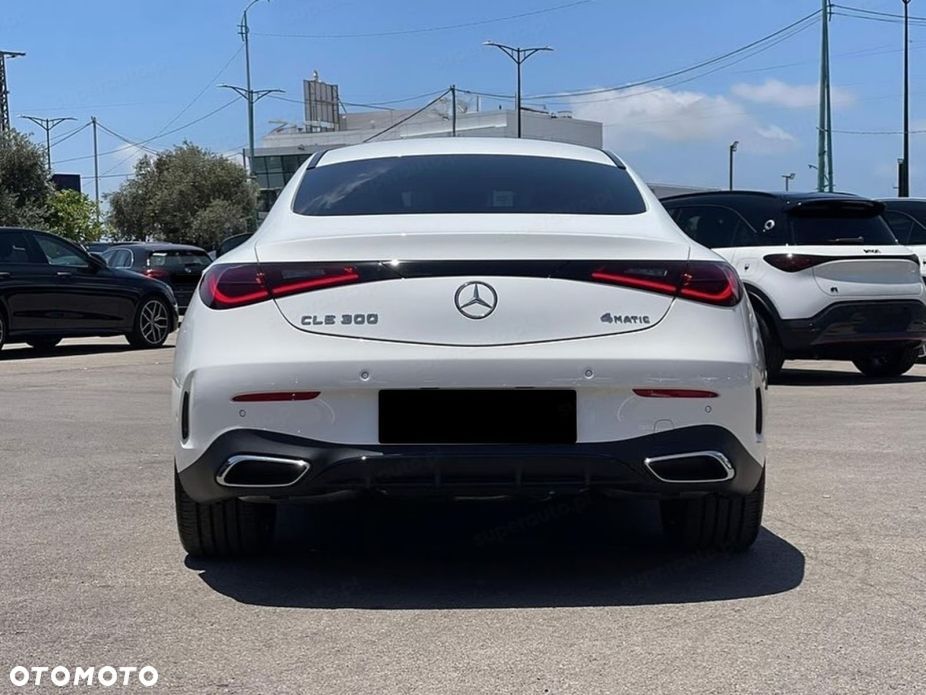 Mercedes-Benz CLE 300 mHEV 4-Matic AMG Line - 5