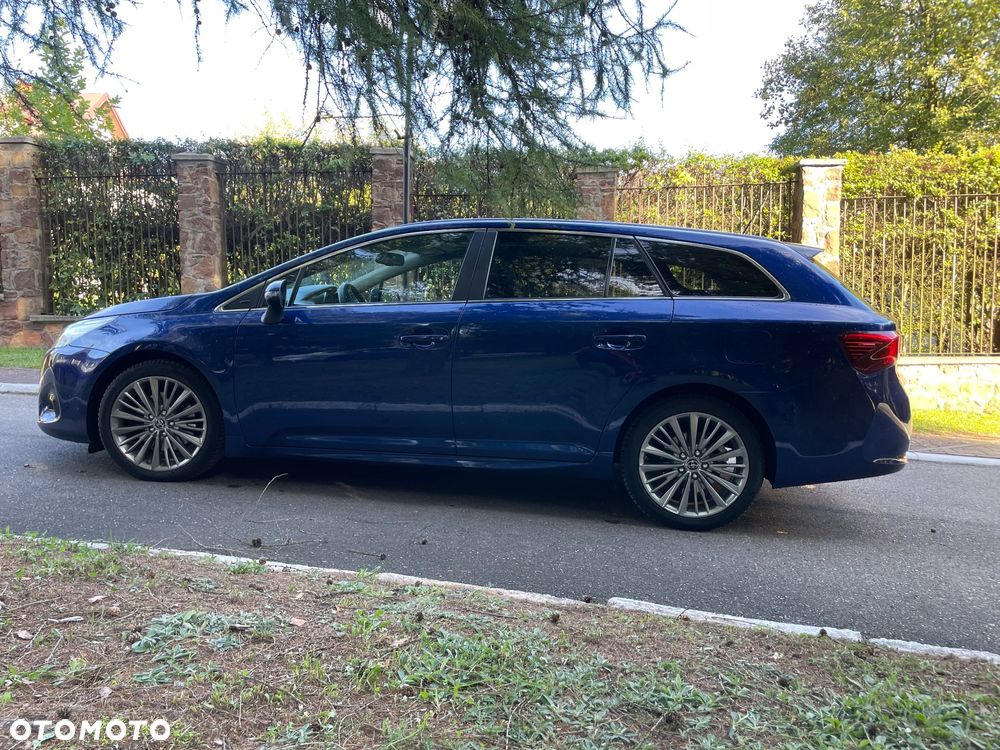 Toyota Avensis 2.0 D-4D Prestige - 10