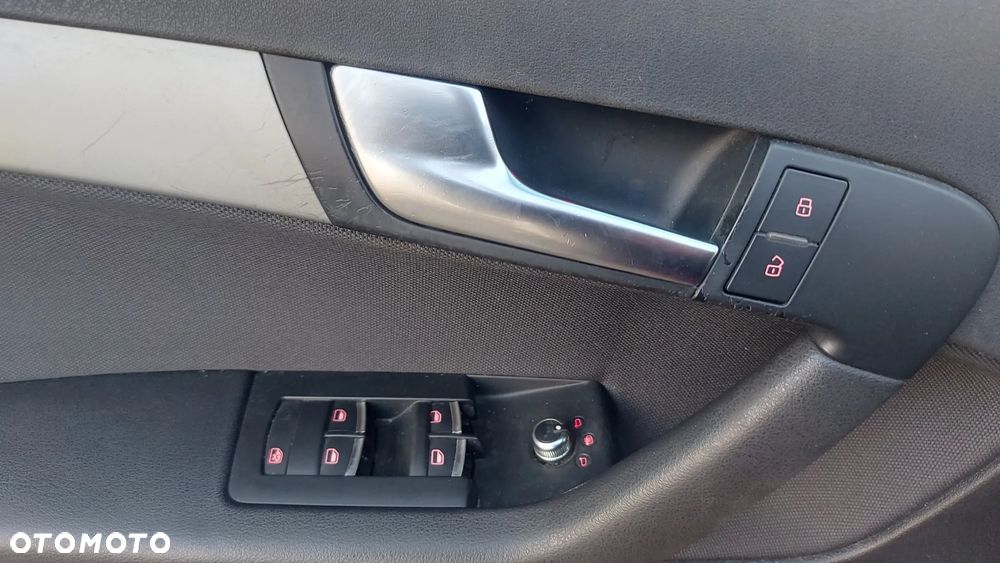 Audi A3 Sportback 2.0 TDI Attraction - 24