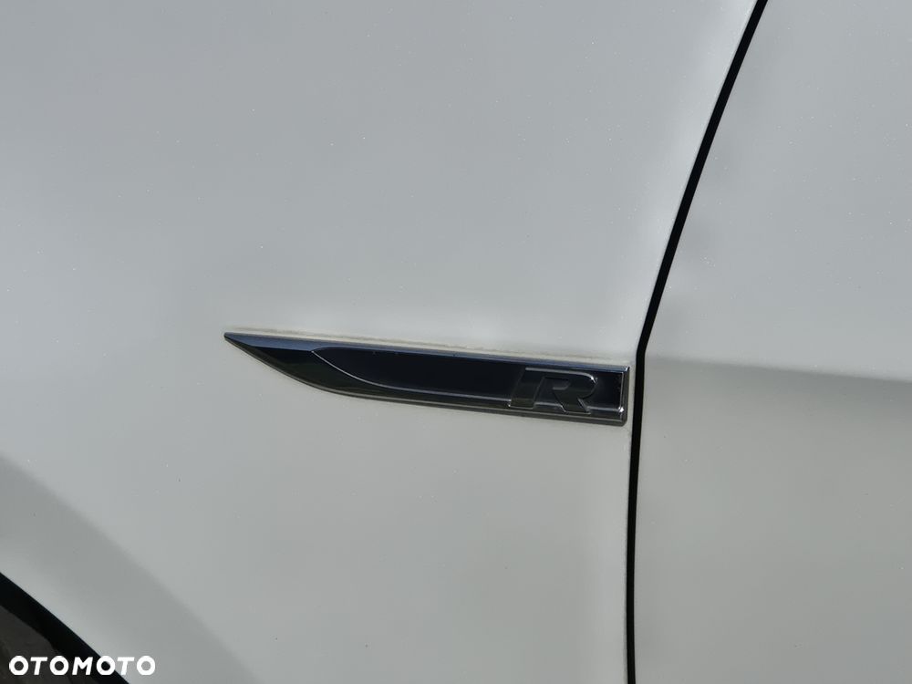 Volkswagen Golf R 4Motion BlueMotion Technology - 12