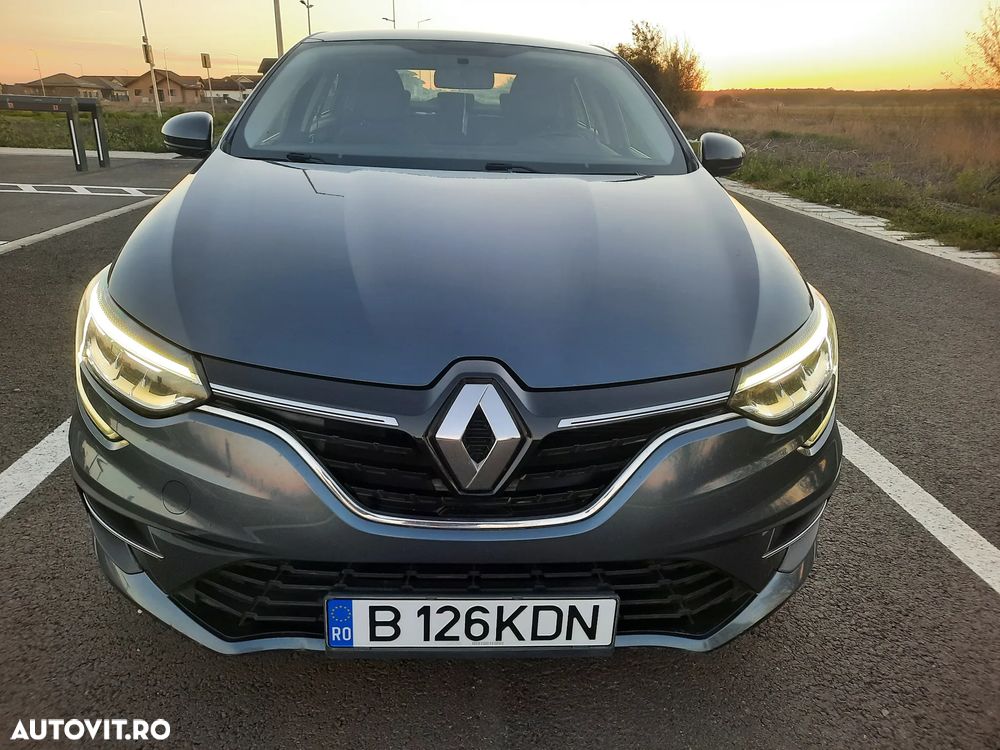 Renault Megane TCe 114 GPF Zen - 2
