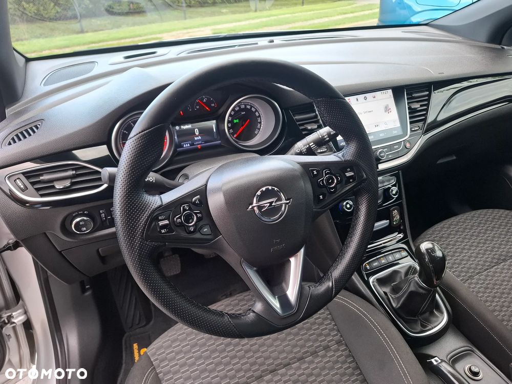Opel Astra 1.4 Turbo Edition - 21