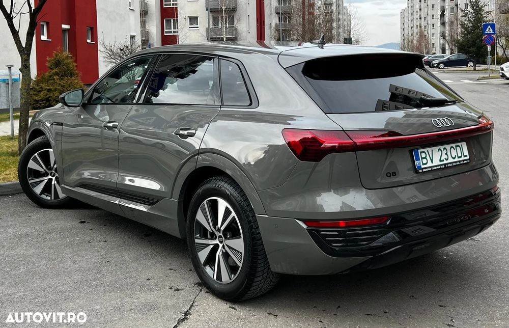 Audi Q8 50 quattro S Line - 7