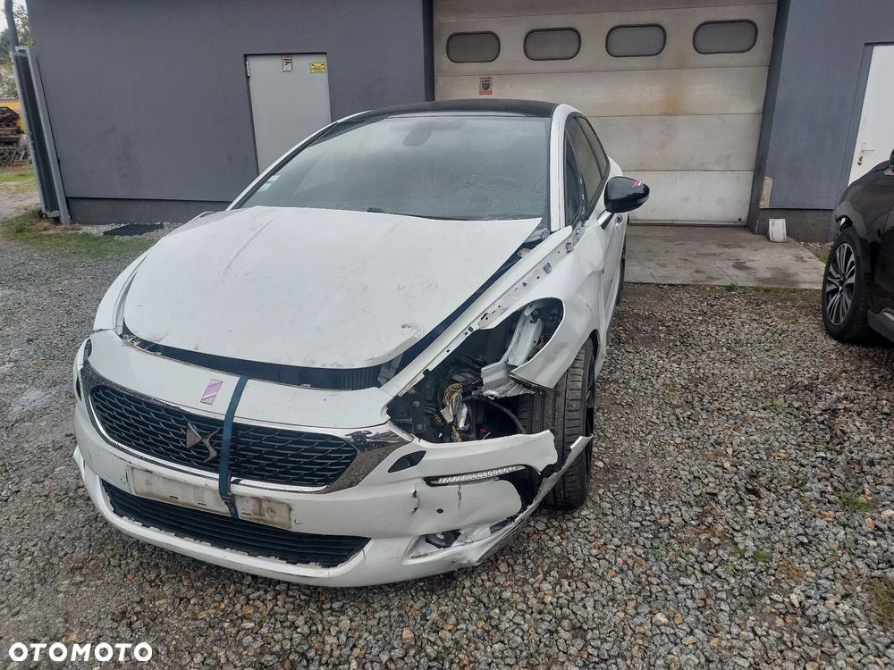 DS Automobiles DS 5 - 9