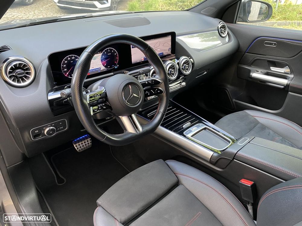 Mercedes-Benz GLA 200 AMG Line - 9