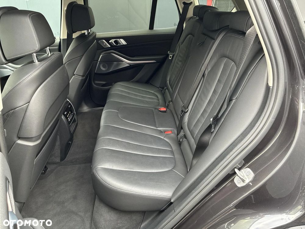 BMW X5 xDrive40d mHEV sport - 34