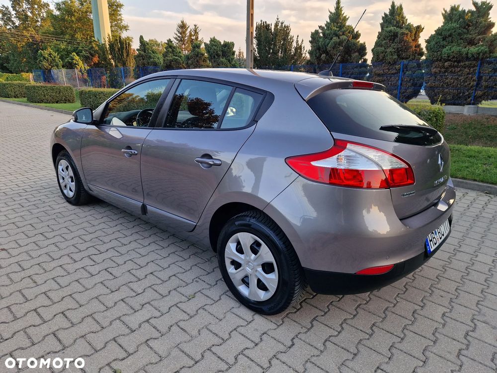 Renault Megane - 5