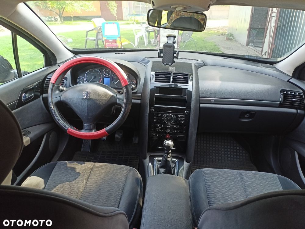 Peugeot 407 - 6