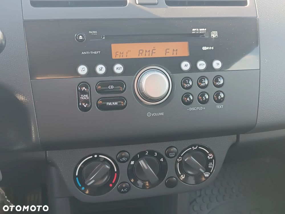 Suzuki Swift 1.2 4x4 Club - 34