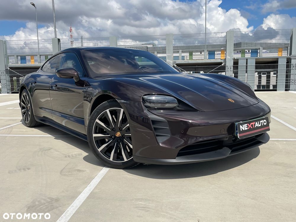 Porsche Taycan 4S Performance Plus - 3