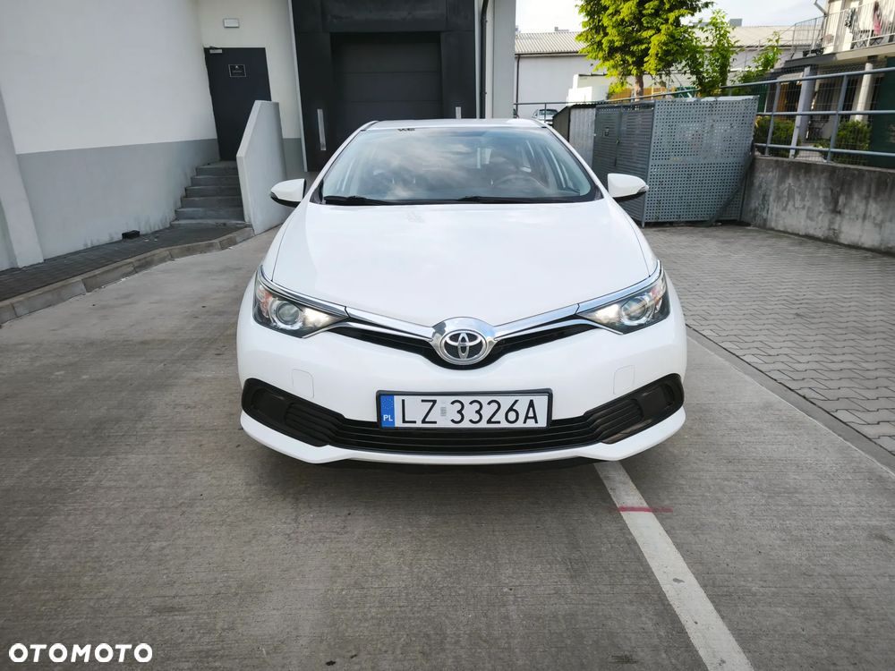 Toyota Auris 1.6 Comfort - 3