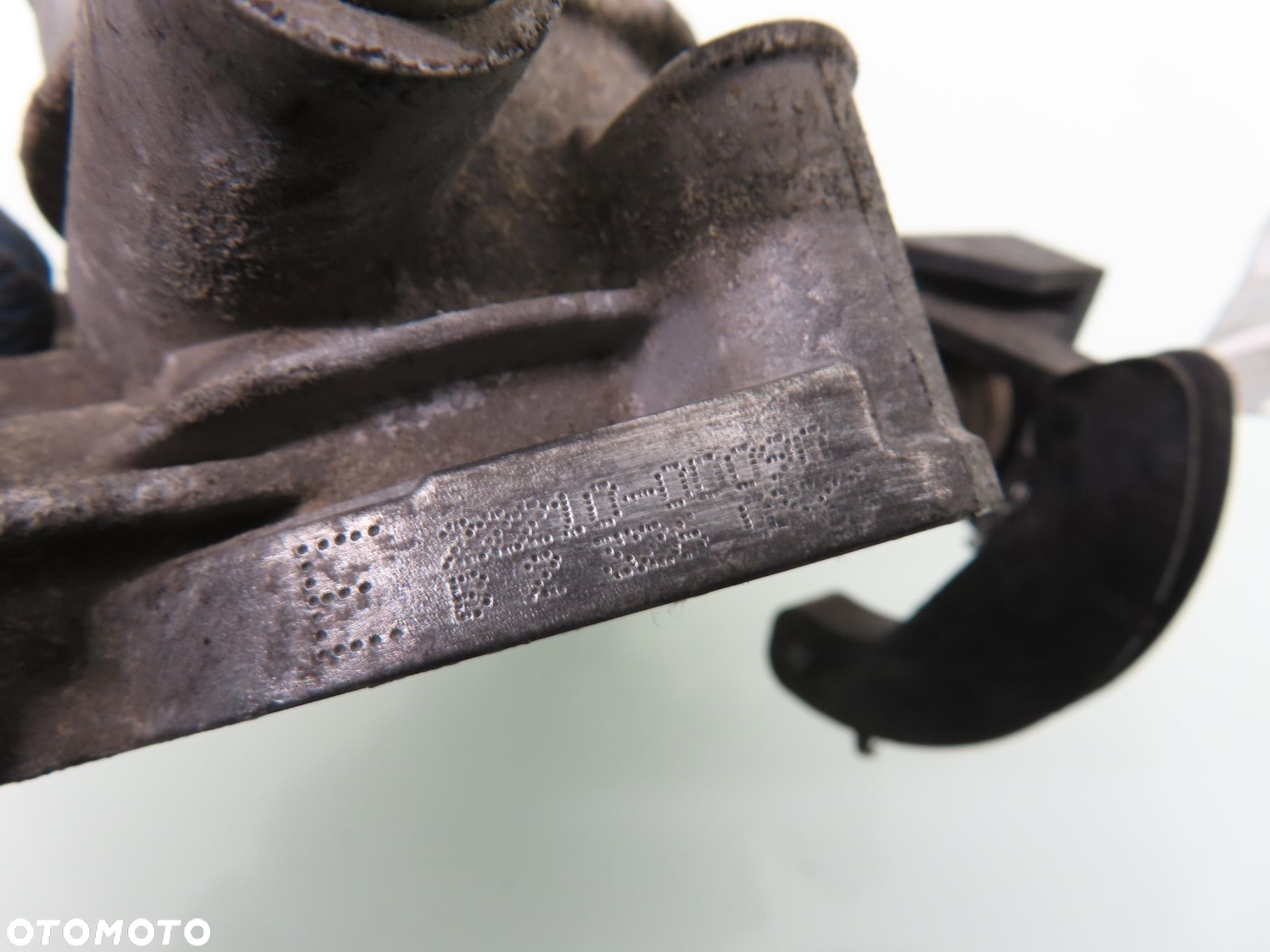 PRZEPUSTNICA TOYOTA COROLLA E12 1.4 VVTi 222100D090 2227022050 - 4