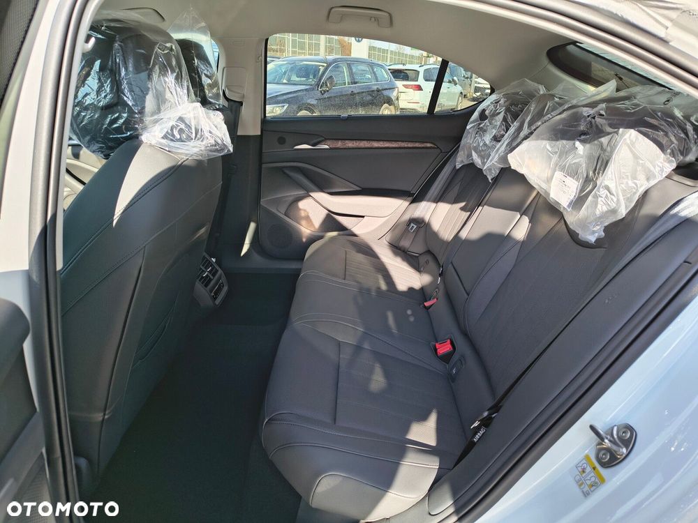 Skoda Superb 2.0 TDI SCR 4x4 L&K DSG - 21