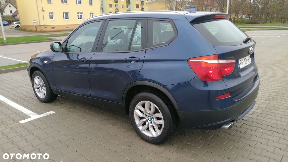 BMW X3 sDrive18d - 13