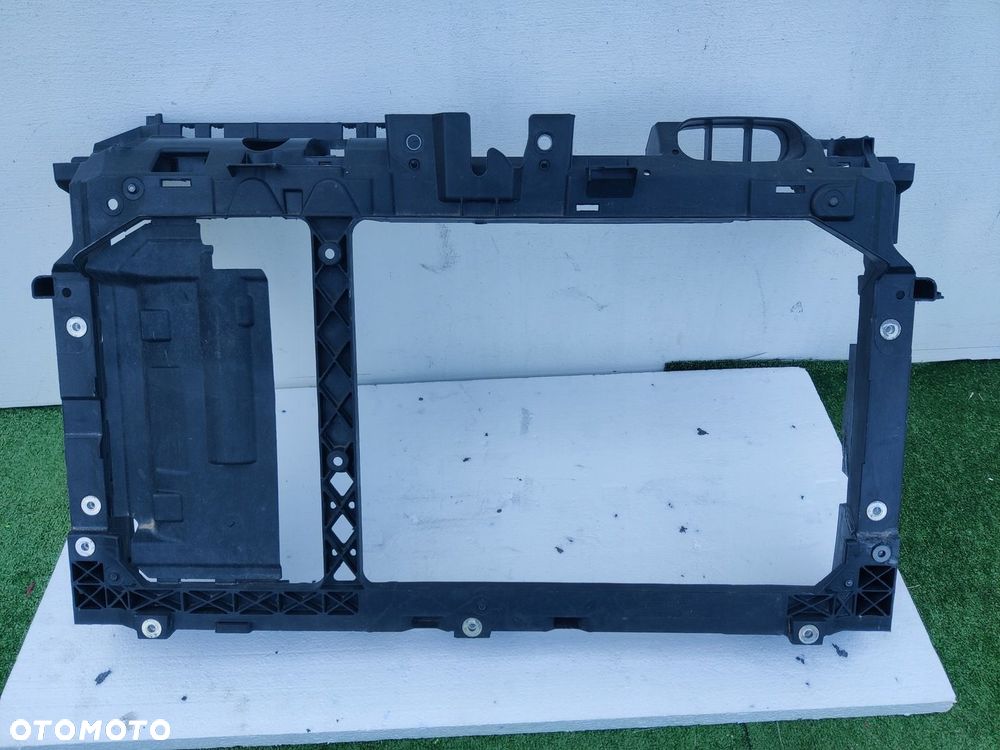 FORD FIESTA MK7 LIFT pas przedni - 4