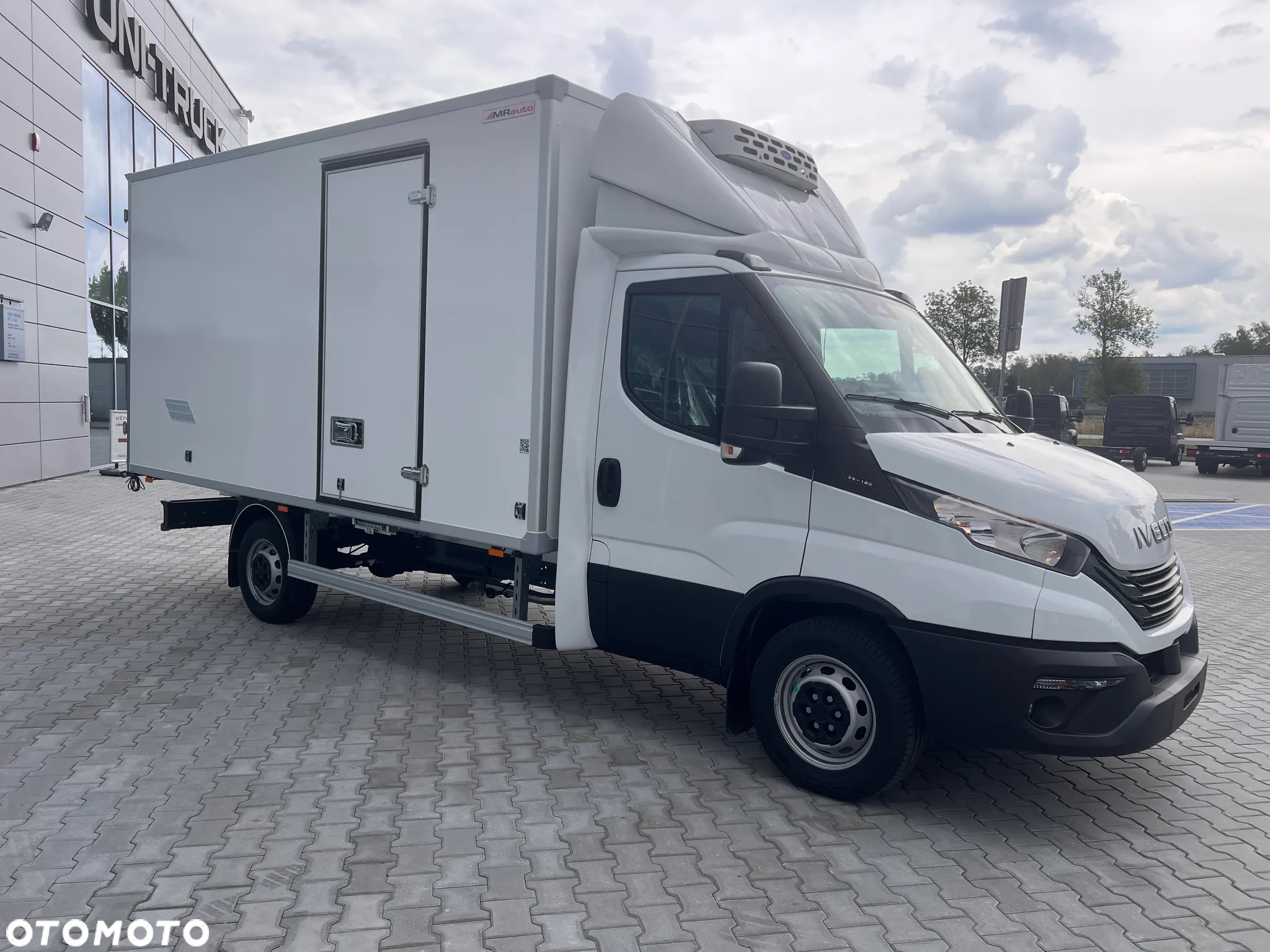 Iveco IZOTERMA Z GRZANIEM,OD RĘKI,HIMATIC - 7