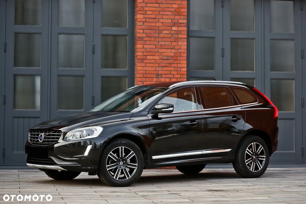 Volvo XC 60 - 8