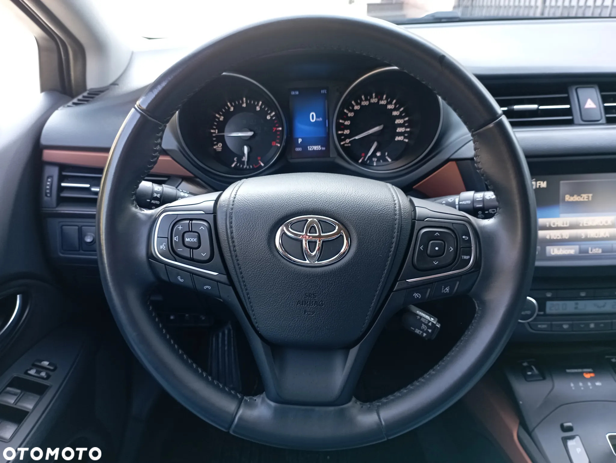Toyota Avensis 2.0 Prestige MS - 12
