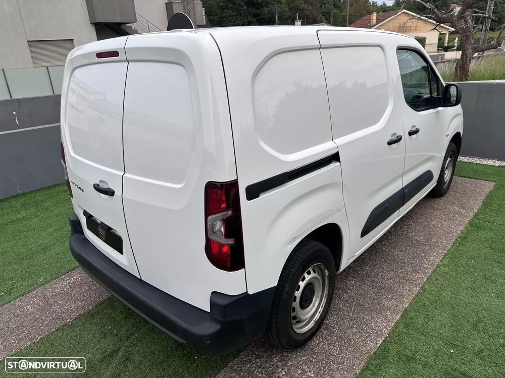 Peugeot partner 1.5 hdi 3 lugares - 12