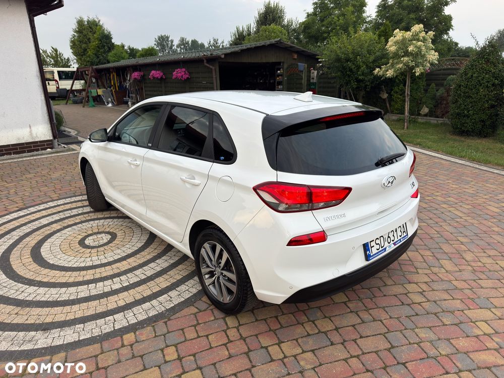 Hyundai i30 1.4 Passion Plus - 5