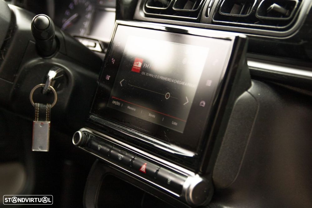 Citroën C3 1.2 PureTech Shine - 16