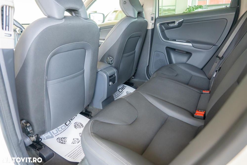 Volvo XC 60 - 21