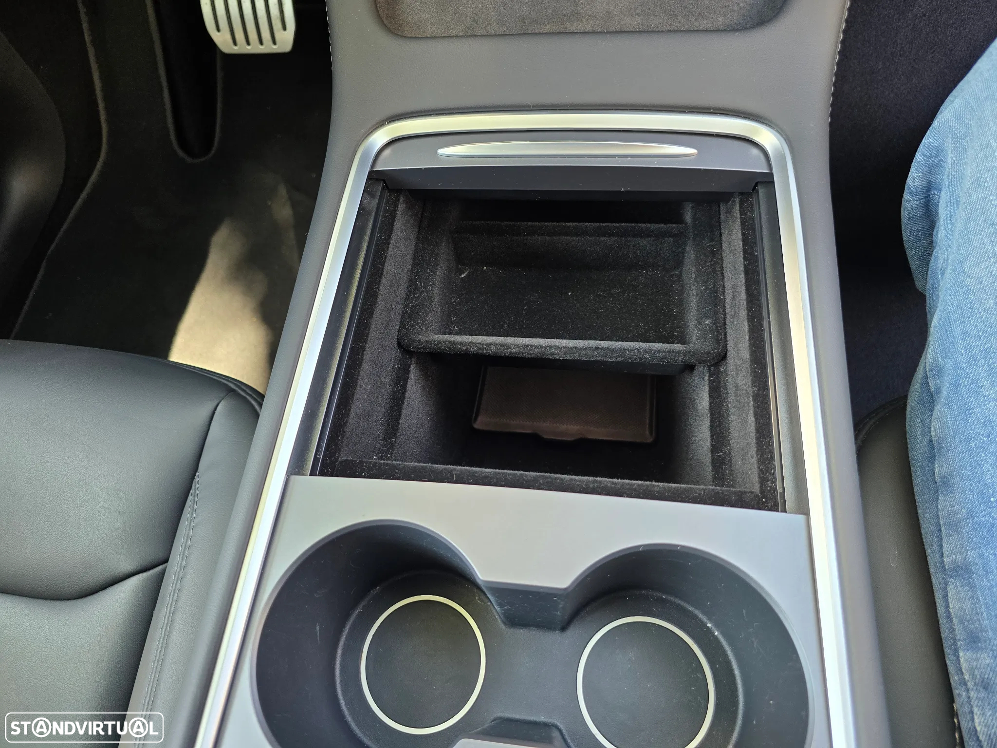 Tesla Model Y Performance Tração Integral - 31