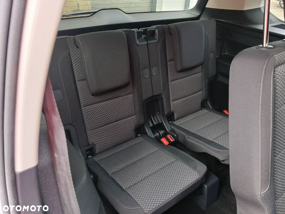 Volkswagen Touran 1.5 TSI EVO Comfortline - 11