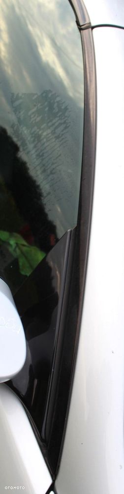 LISTWY DRZWI BMW E93 M PAKIET SHADOW LINE - 2