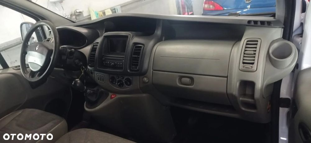 Renault Trafic - 7