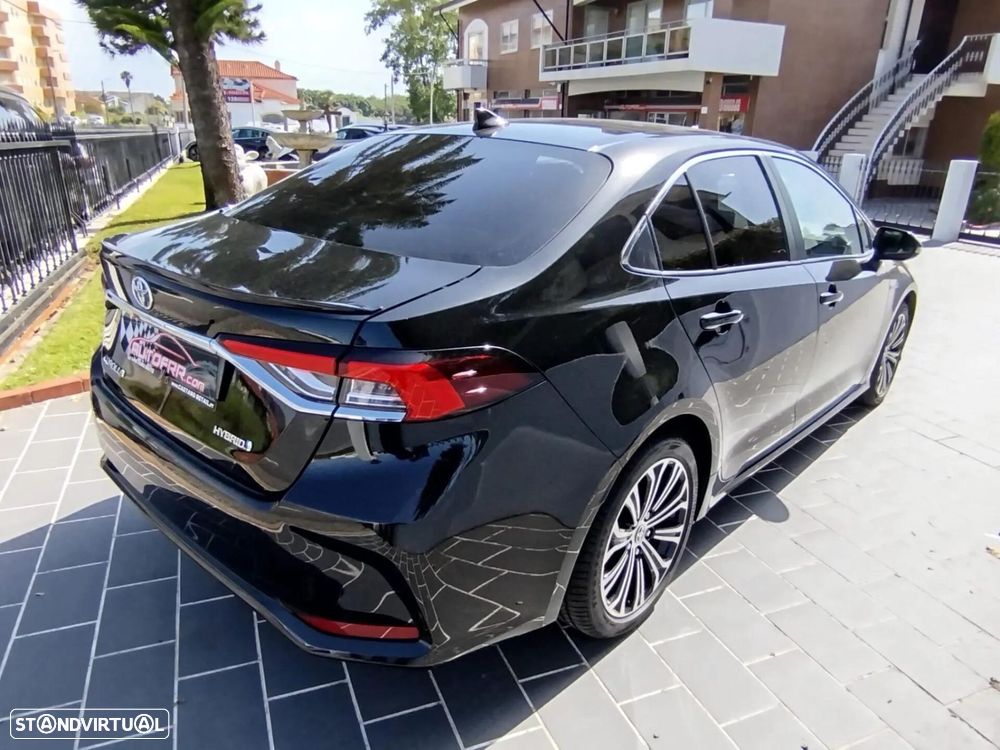Toyota Corolla 1.8 Hybrid Exclusive - 6