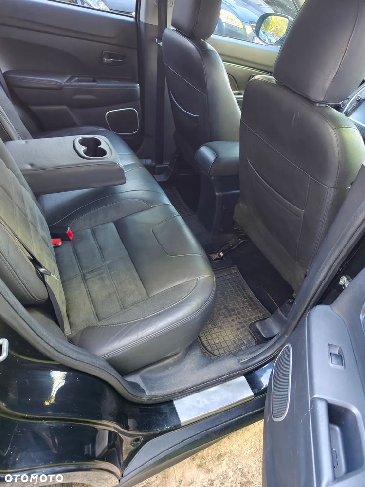 Mitsubishi ASX - 15
