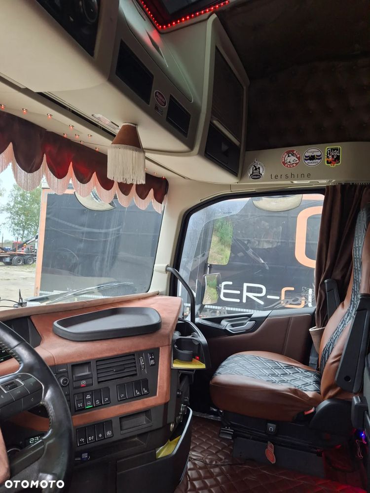 Volvo FH 750 - 24