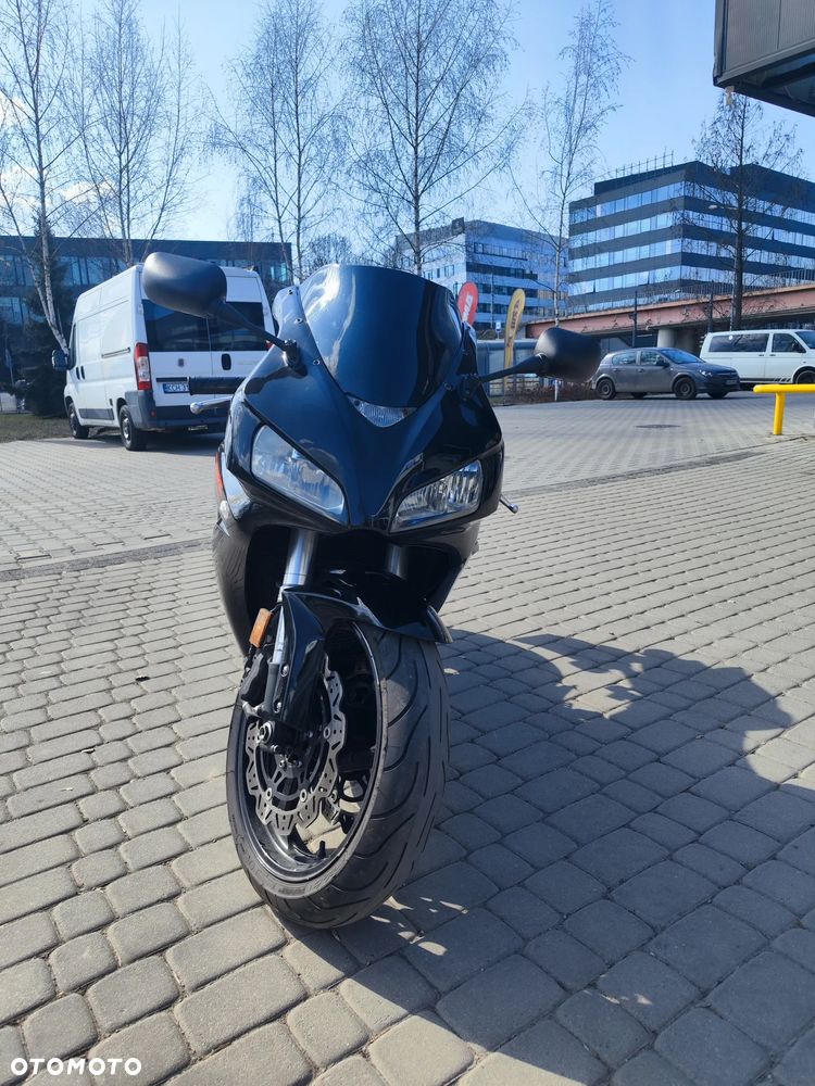 Honda CBR - 6