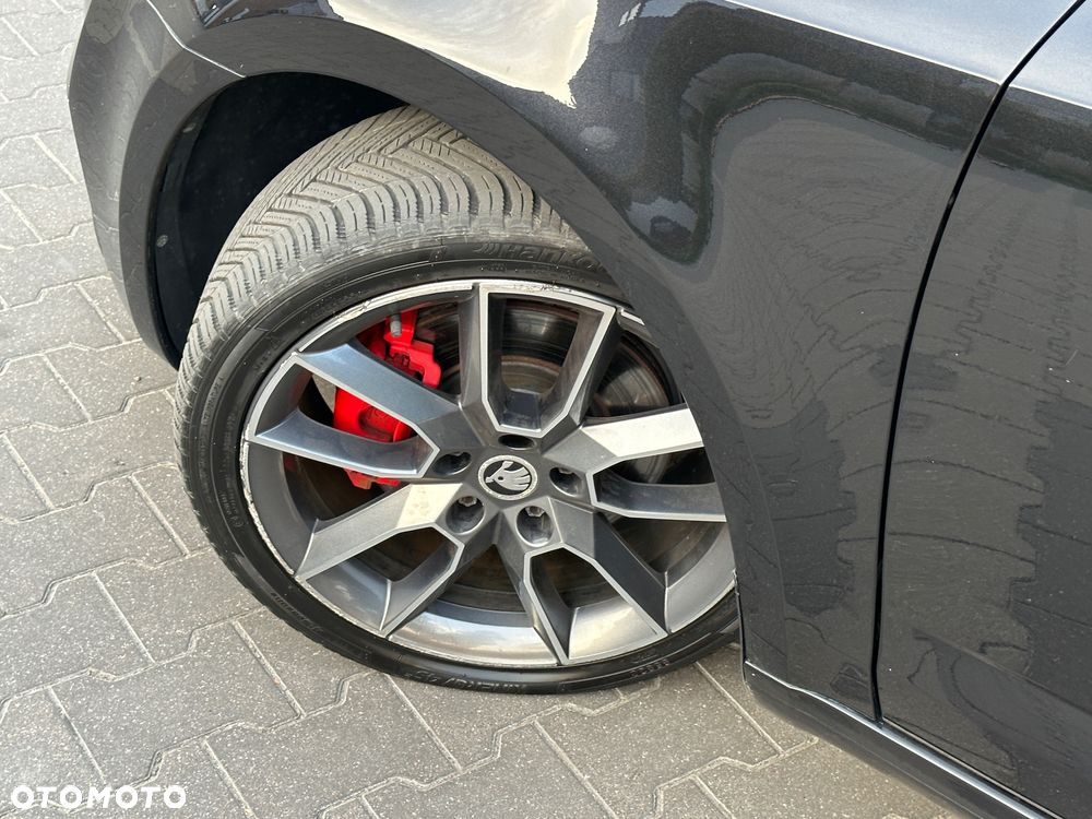 Skoda Octavia 2.0 TDI (Green tec) DSG RS - 16