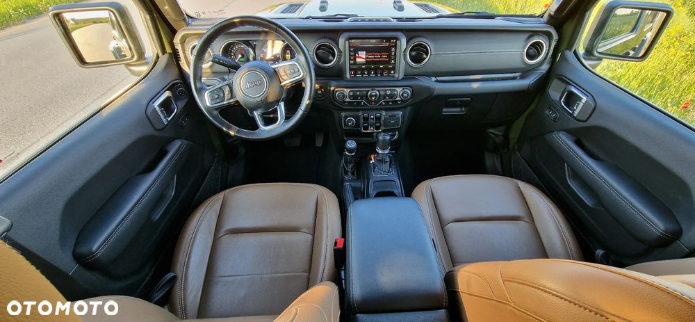 Jeep Wrangler Unlimited 2.0 Turbo PHEV 4xe Sahara - 16