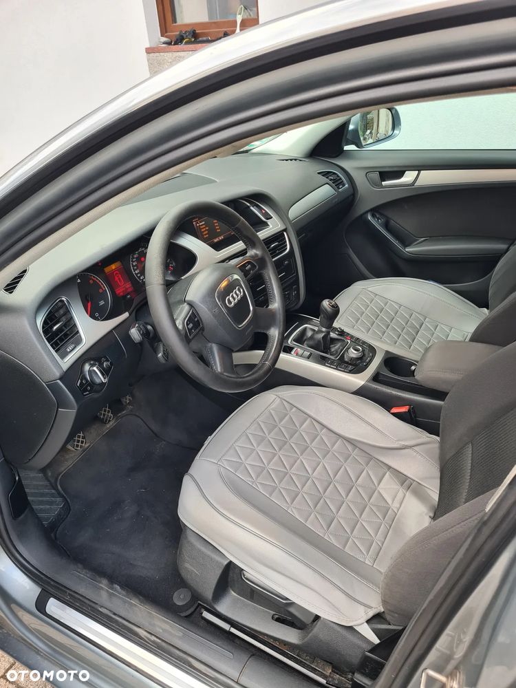 Audi A4 Avant 2.0 TDI DPF Attraction - 13