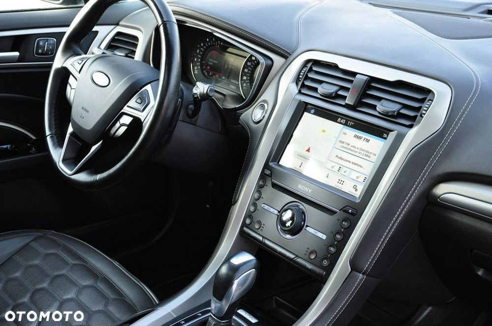 Ford Mondeo - 29