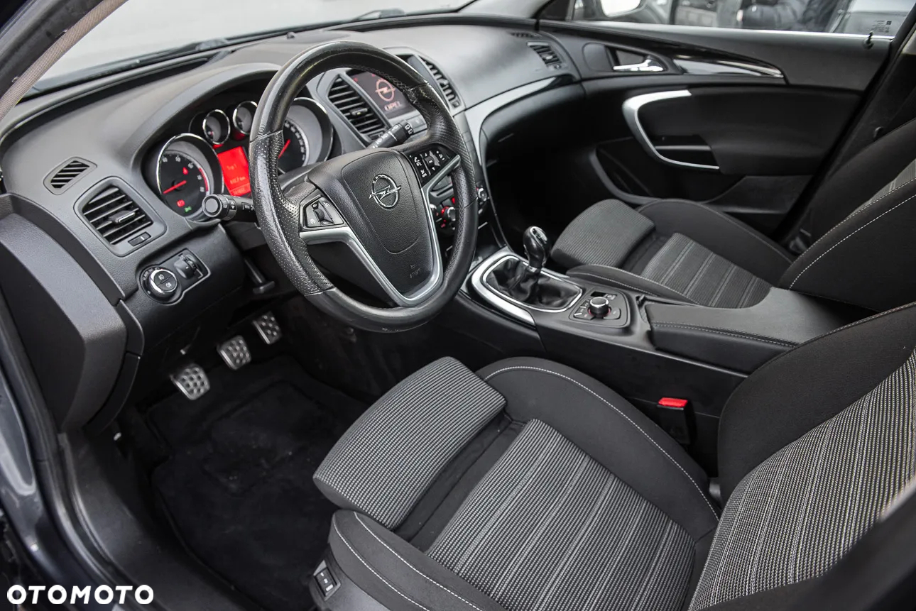 Opel Insignia 2.0 T Cosmo - 15