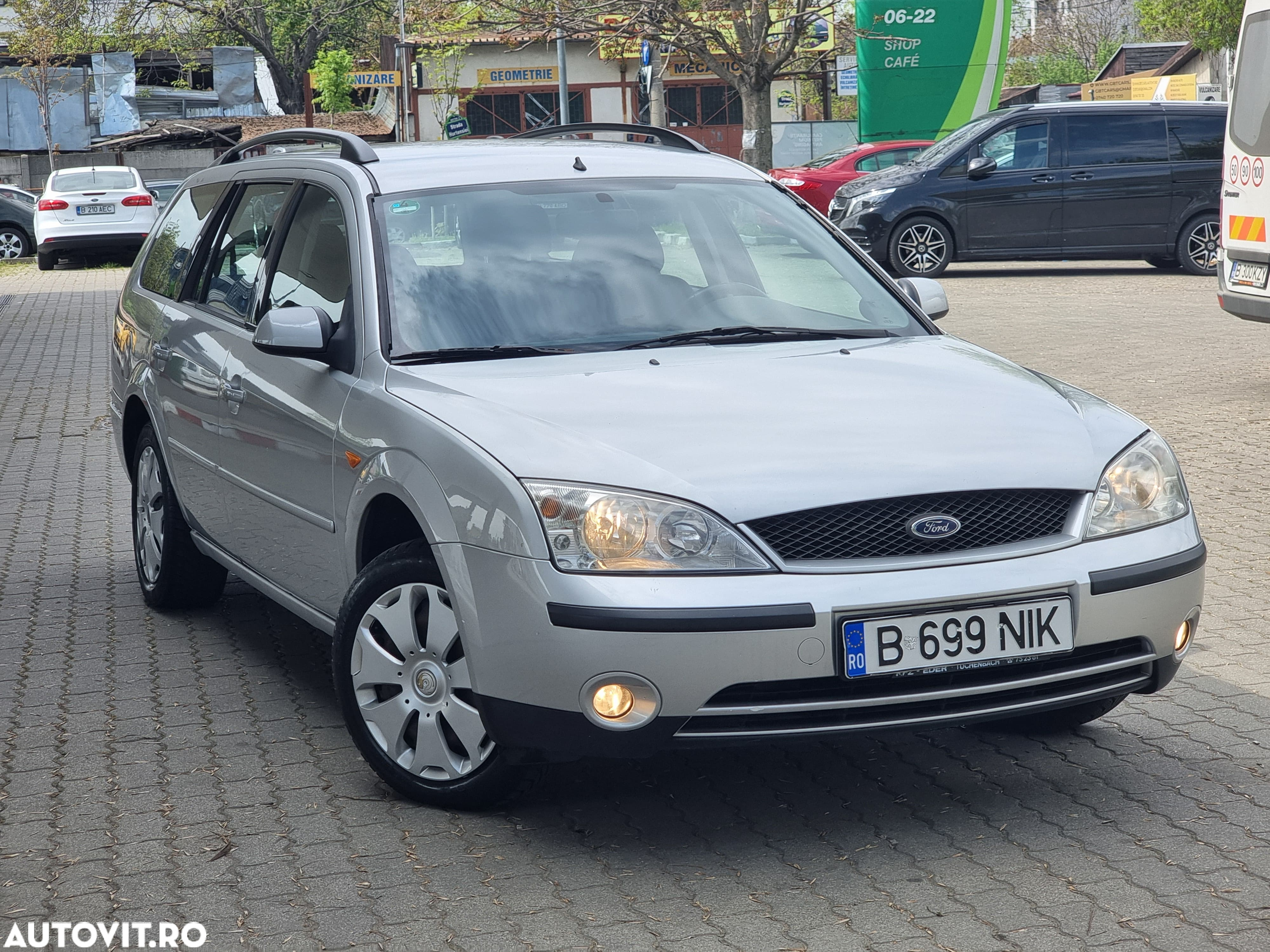 Ford Mondeo Wagon 1.8 SCI Ghia - 5