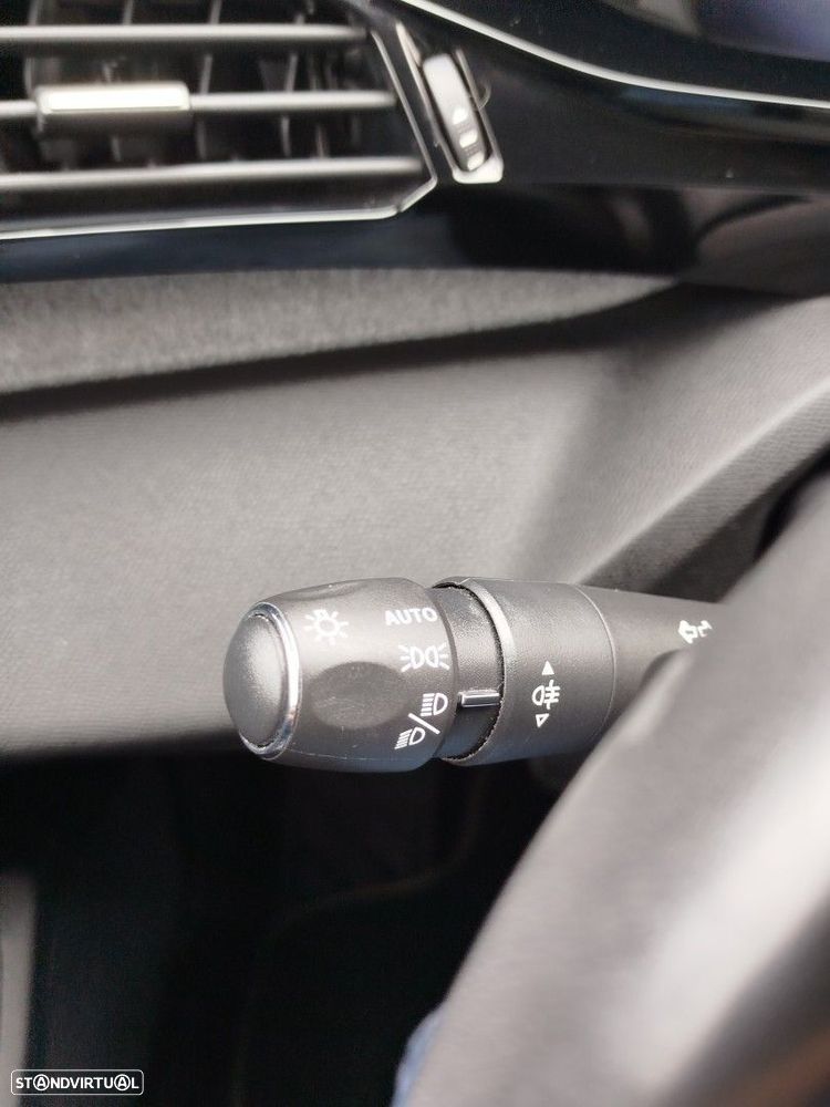 Peugeot 308 SW PureTech 130 Allure - 30