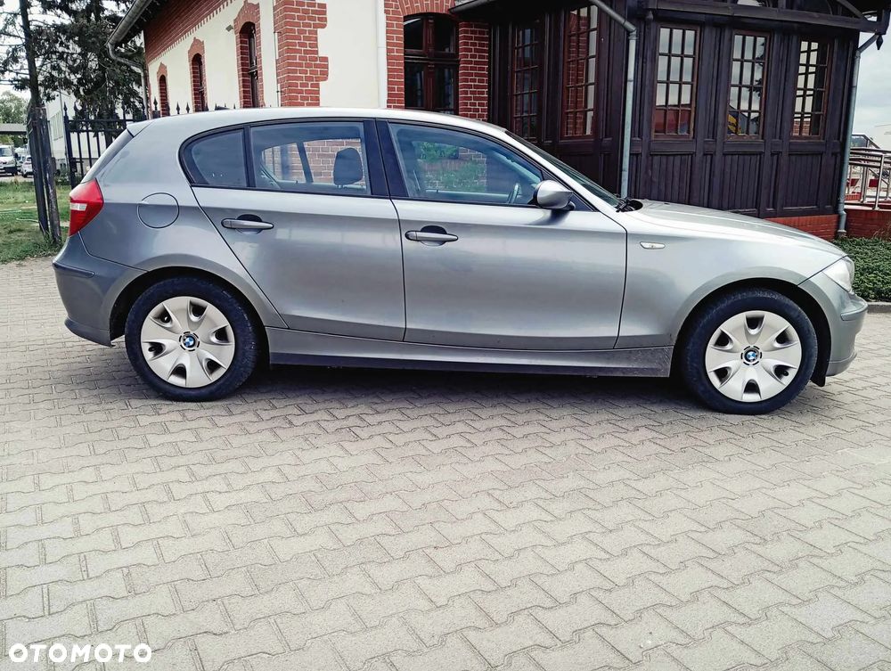 BMW Seria 1 118i - 8