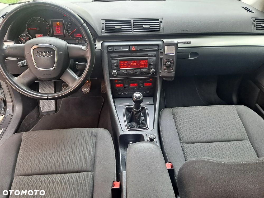 Audi A4 Avant 2.0 TDI DPF quattro S line Sportpaket (plus) - 11